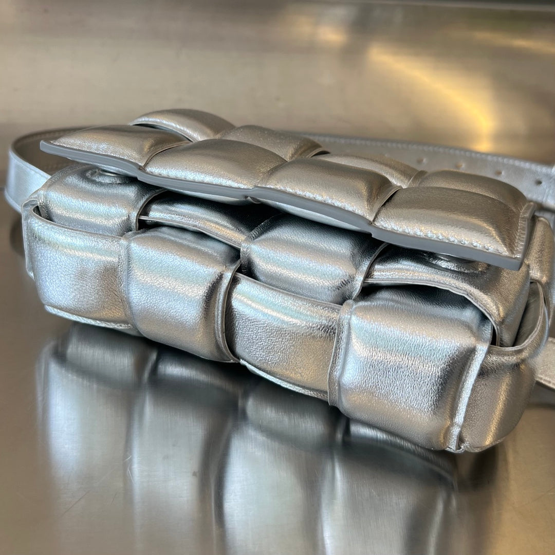 Bottega Veneta MINI CASSETTE 18 IN SILVER LAMBSKIN