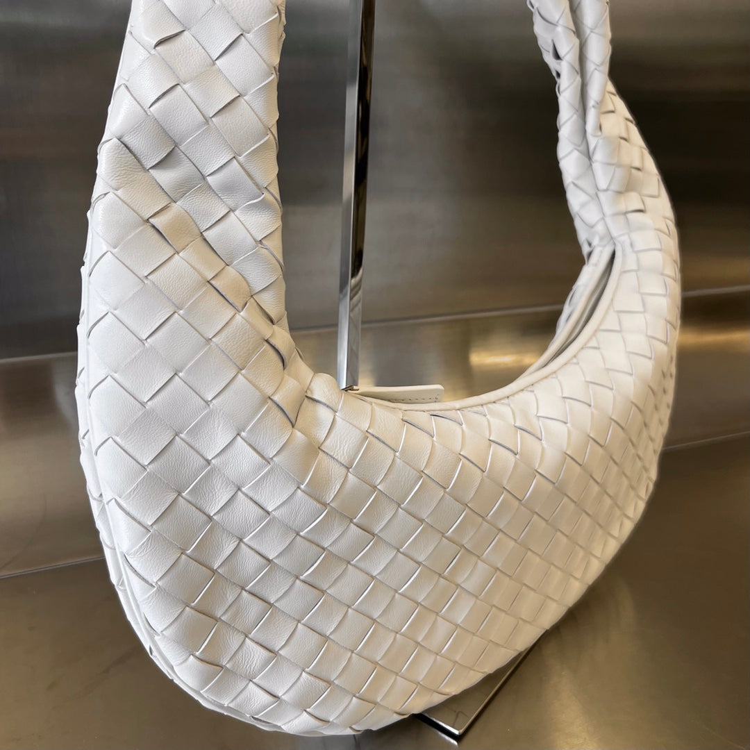 Bottega Veneta BUDDY 59 BAG IN WHITE CALFSKIN