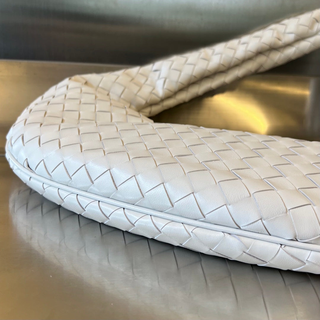 Bottega Veneta BUDDY 59 BAG IN WHITE CALFSKIN