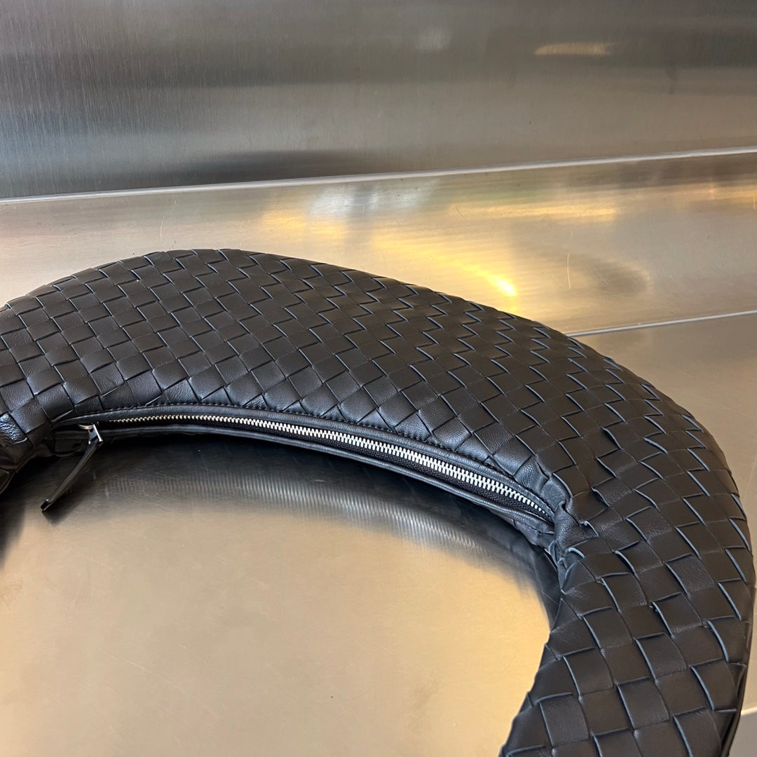 Bottega Veneta BUDDY 59 BAG IN BLACK CALFSKIN