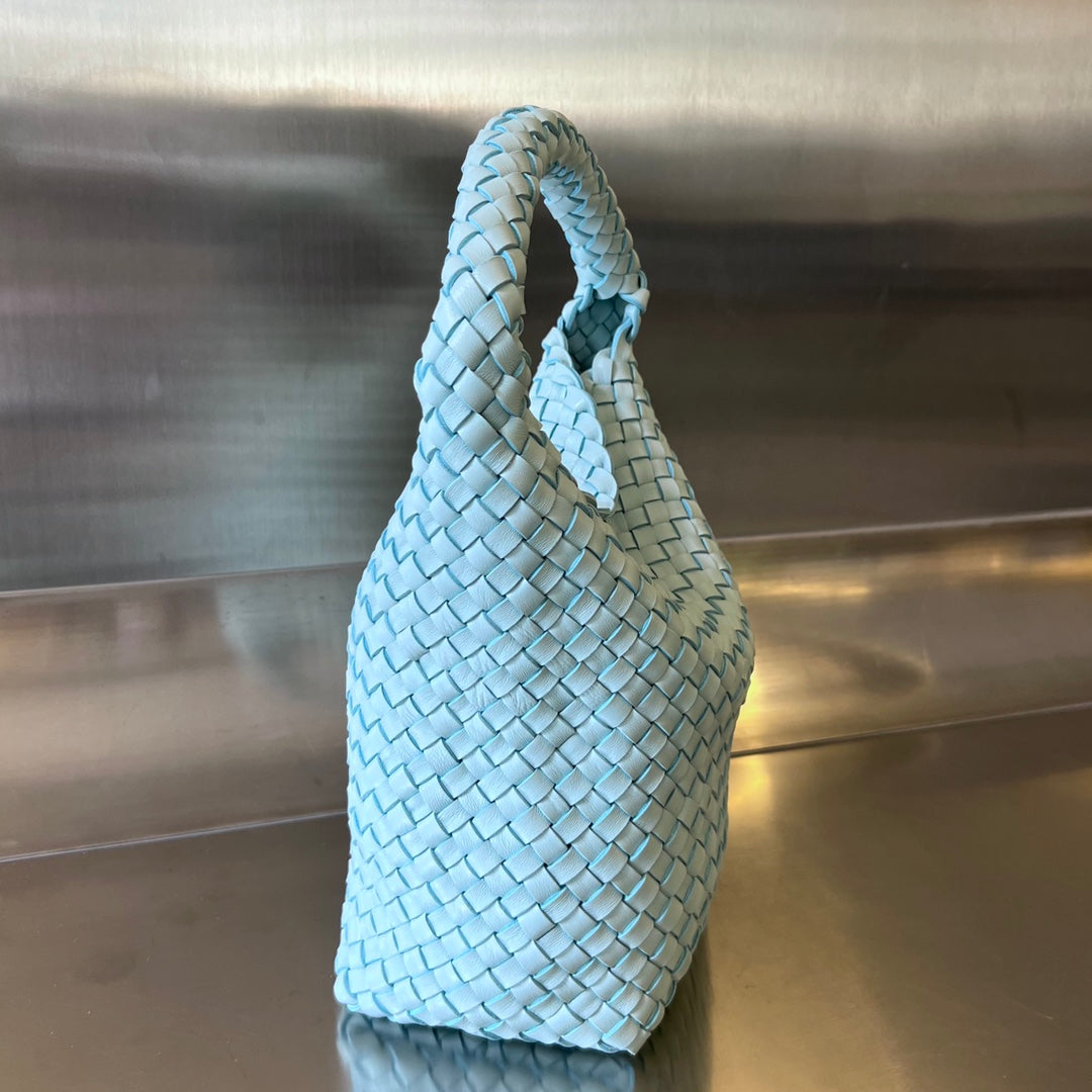 Bottega Veneta CABAT BUCKET 35 IN BLUE SKY LAMBSKIN