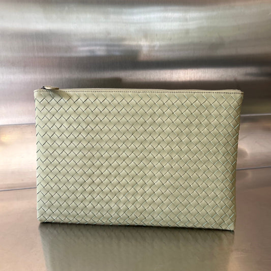 Bottega Veneta INTRECCIATO 30 IN LIGHT GREY LAMBSKIN