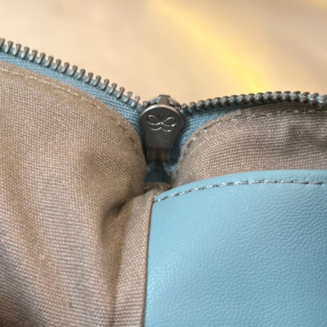 Bottega Veneta INTRECCIATO 30 IN SKY BLUE LAMBSKIN