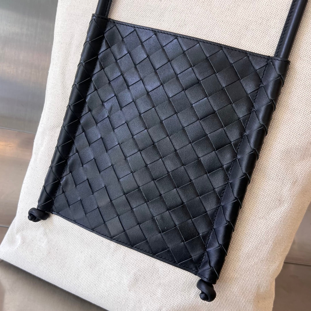 Bottega Veneta PORTELLO 41 TOTE IN BLACK CALFSKIN AND WHITE CANVAS