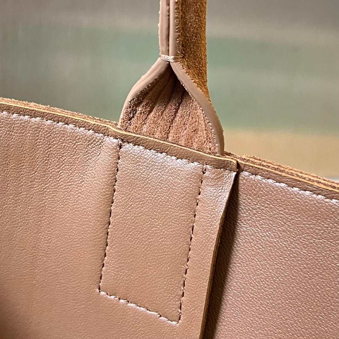 Bottega Veneta SMALL 30 ARCO TOTE BAG JACOBEAN CALFSKIN