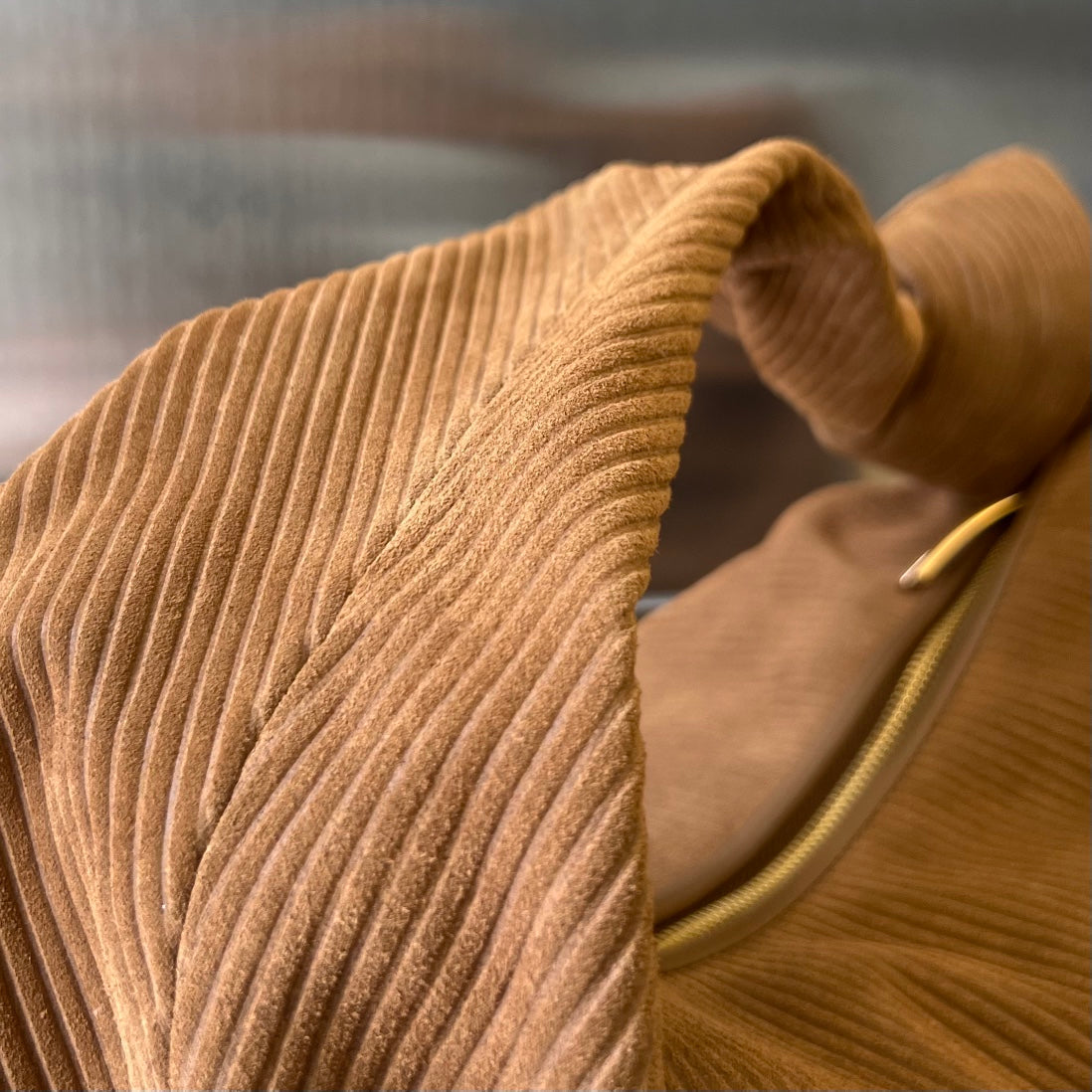 Bottega Veneta MINI JODIE 36 CM IN RUSSET BROWN CORDUROY