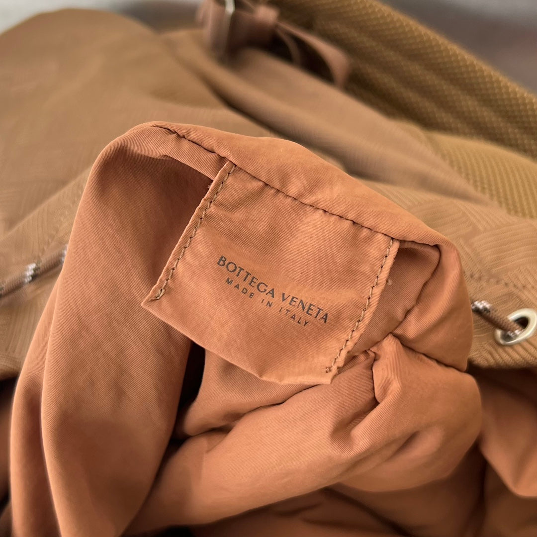 Bottega Veneta ALTO 42 BACKPACK IN RUSSET BROWN JACQUARD FABRIC