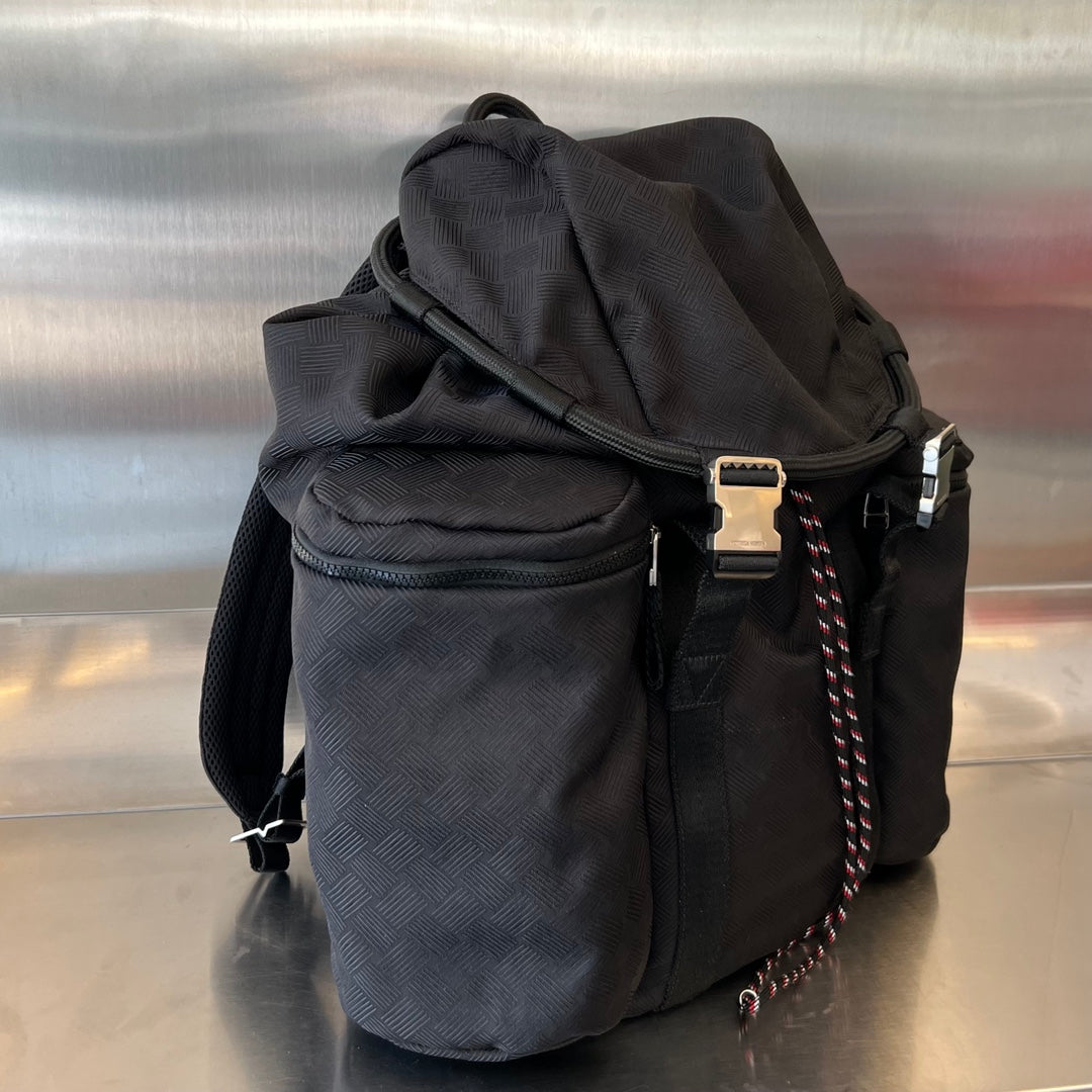 Bottega Veneta ALTO 42 BACKPACK IN BLACK FABRIC