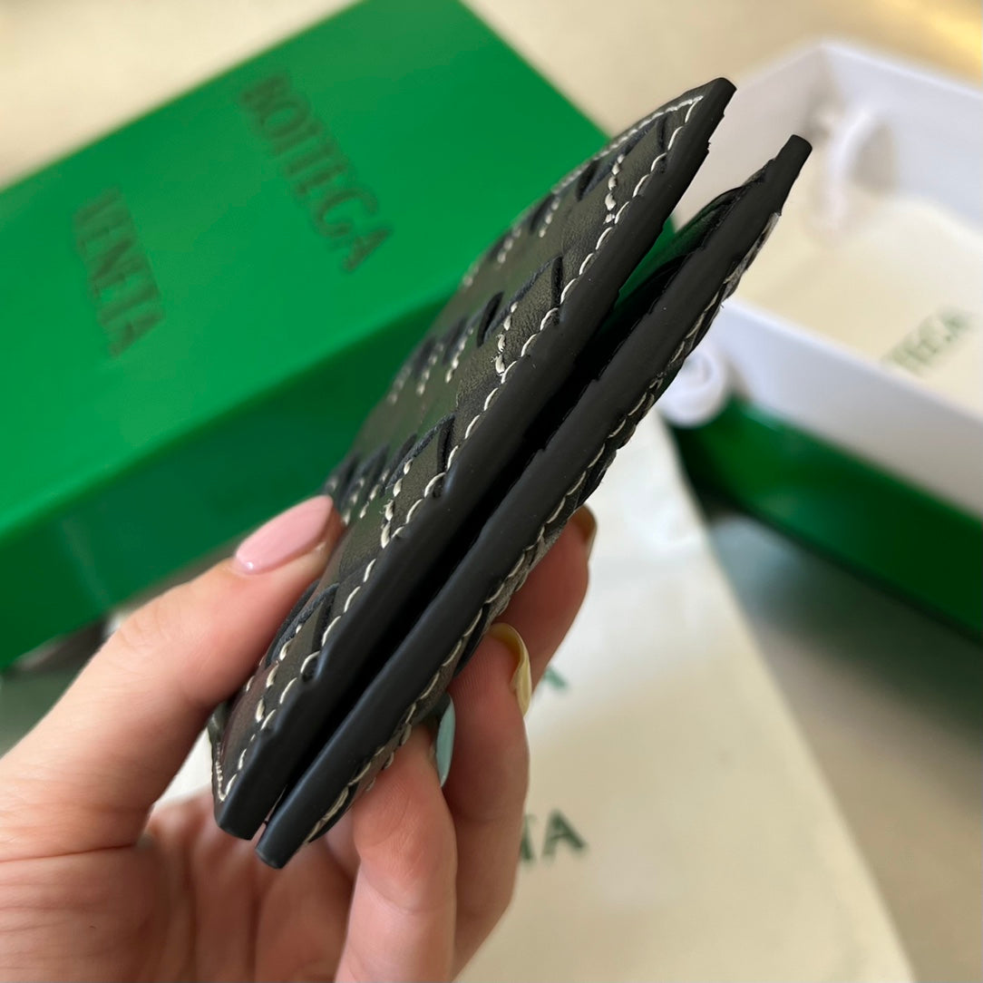 Bottega Veneta INTRECCIATO PICCOLO 11 BLACK CALFSKIN WALLET