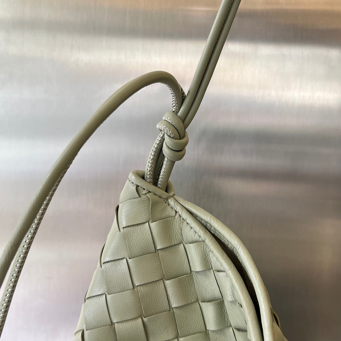 Bottega Veneta SARDINE HOBO 41 TRAVERTINE LAMBSKIN