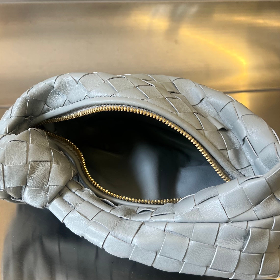 Bottega Veneta mini jodie 28 grey lambskin