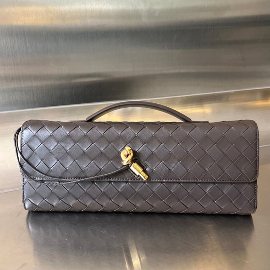 Bottega Veneta BV Long Clutch Andiamo With Handle 31cm Chocolate Calfskin Ghw