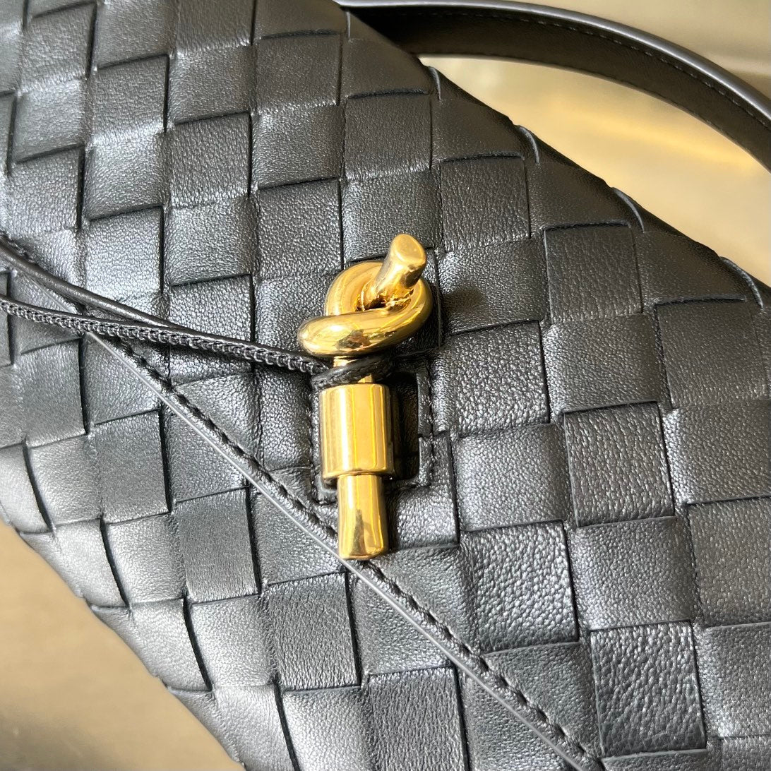 Bottega Veneta BV Long Clutch Andiamo With Handle 31cm Black Calfskin Ghw