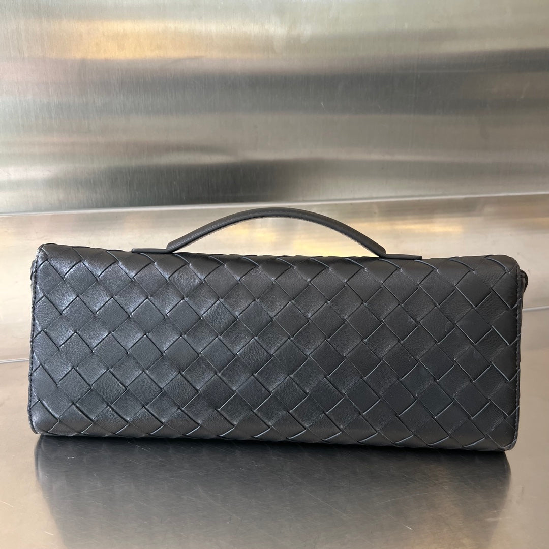 Bottega Veneta BV Long Clutch Andiamo With Handle 31cm Black Calfskin Ghw