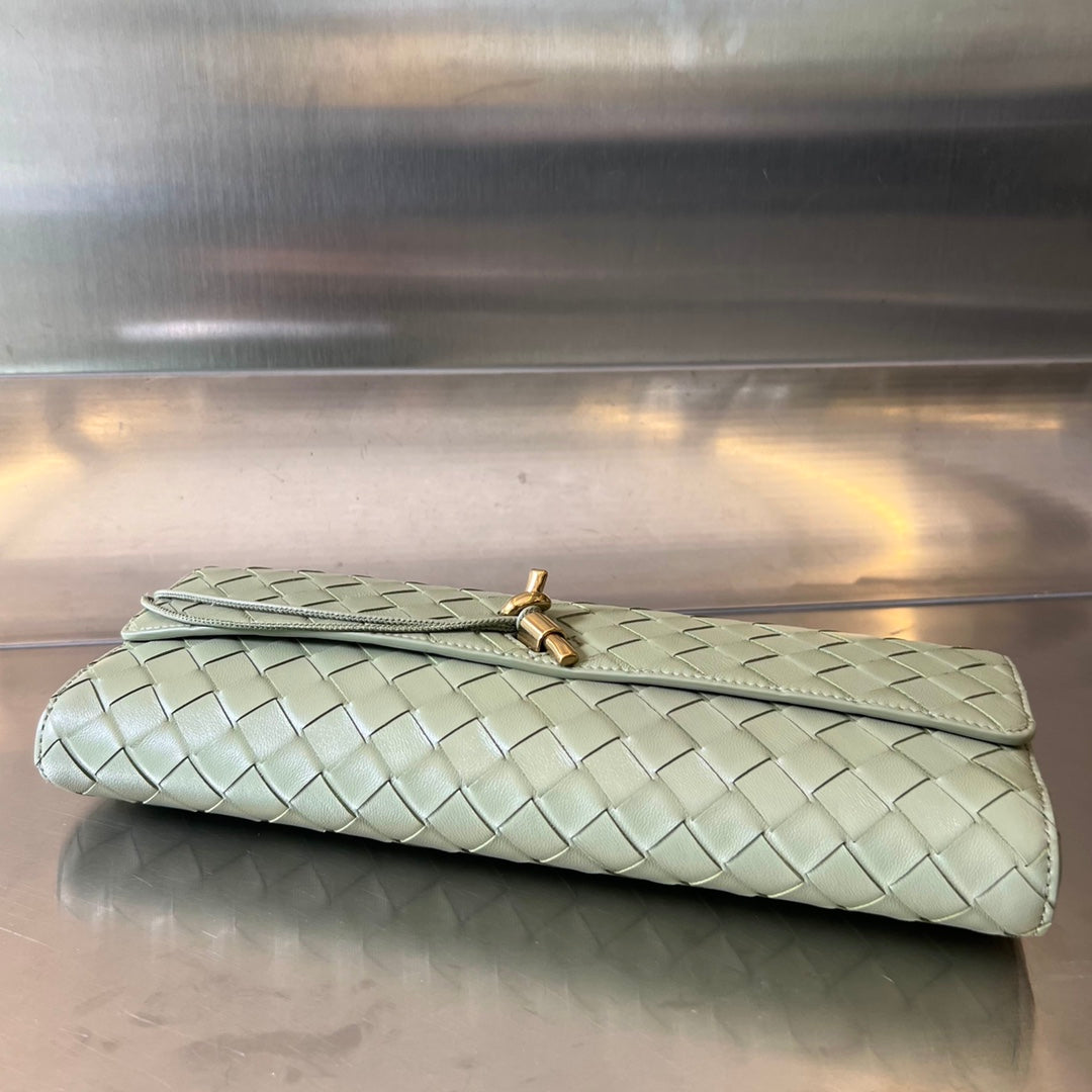 Bottega Veneta BV Long Clutch Andiamo With Handle 31cm Light Green Calfskin Ghw