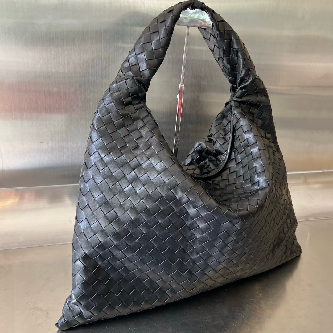 Bottega Veneta LARGE HOP 54 IN BLACK LAMBSKIN