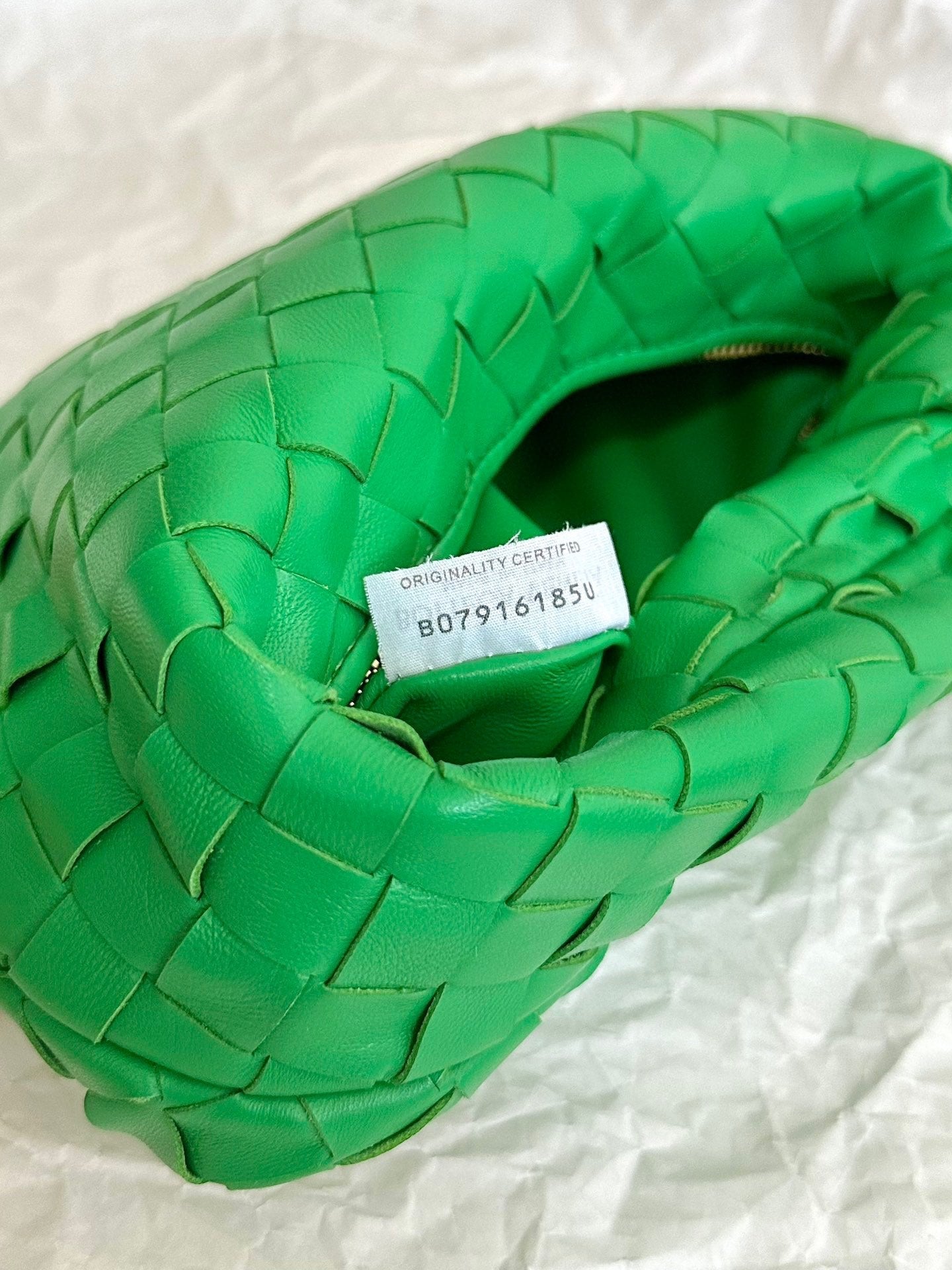 Bottega Veneta mini jodie 28 green lambskin