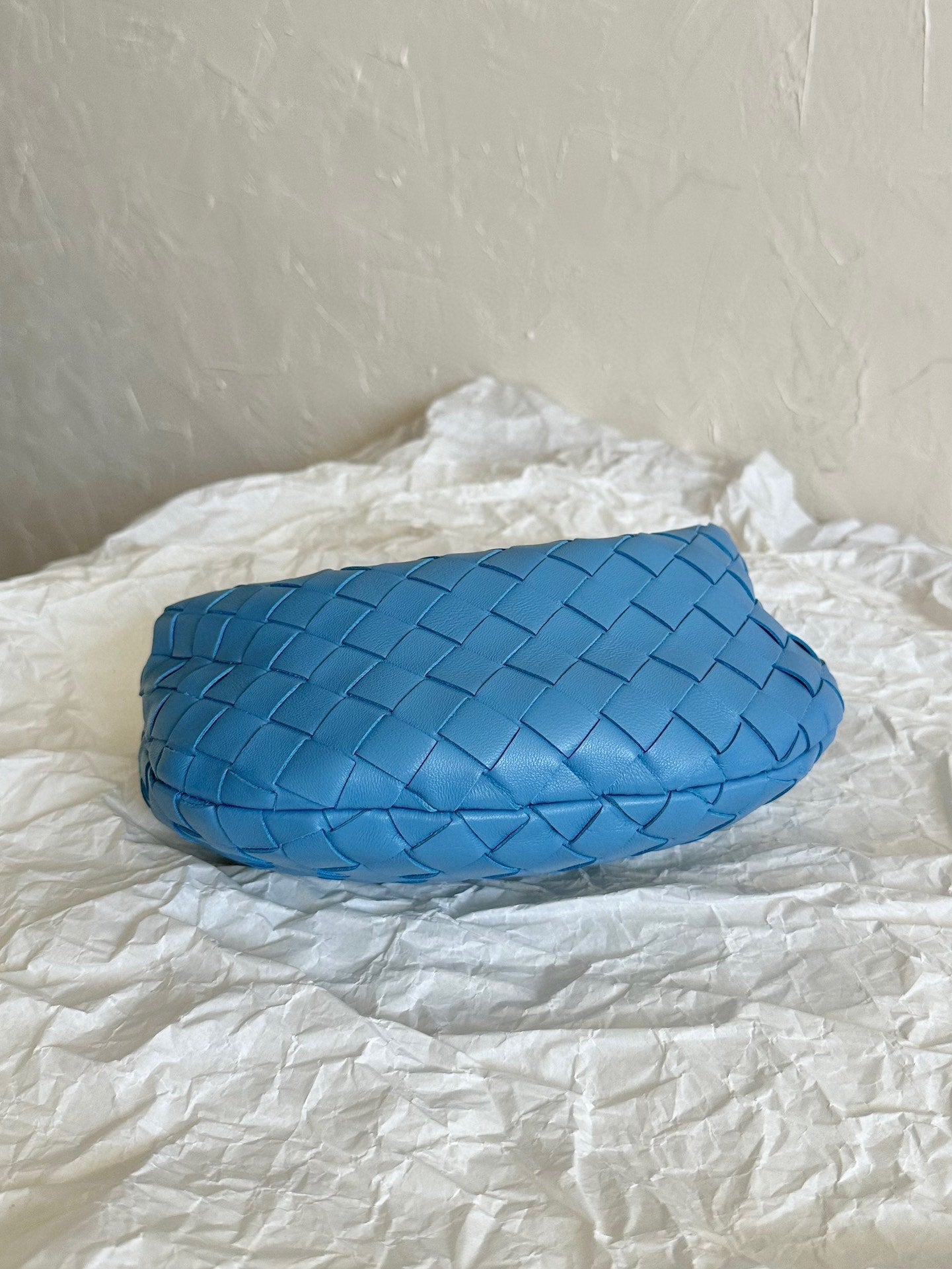 Bottega Veneta mini jodie 28 blue lambskin
