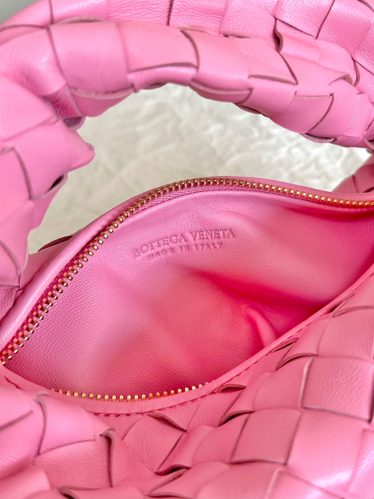 Bottega Veneta mini jodie 28 pink lambskin