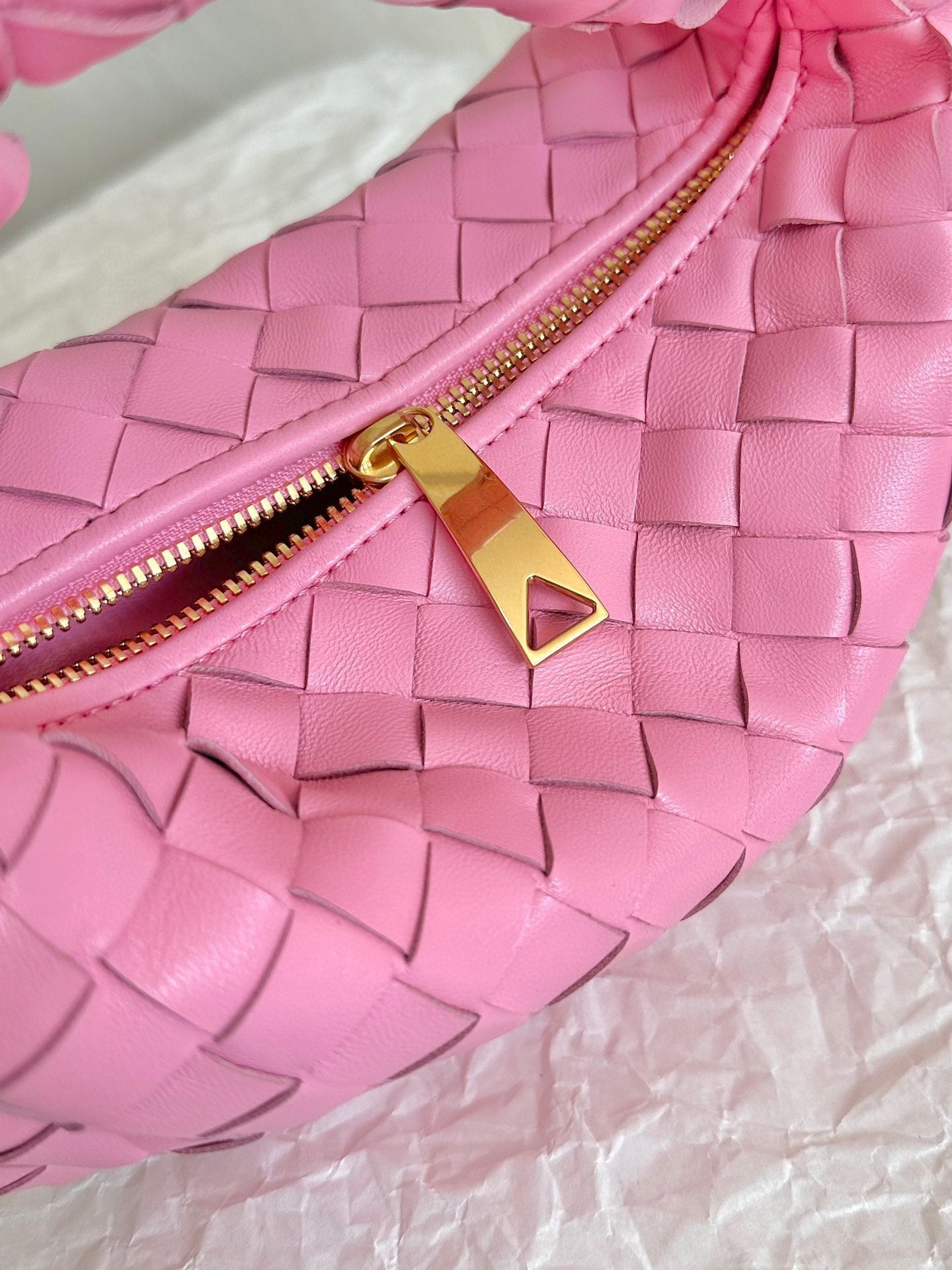 Bottega Veneta mini jodie 28 pink lambskin