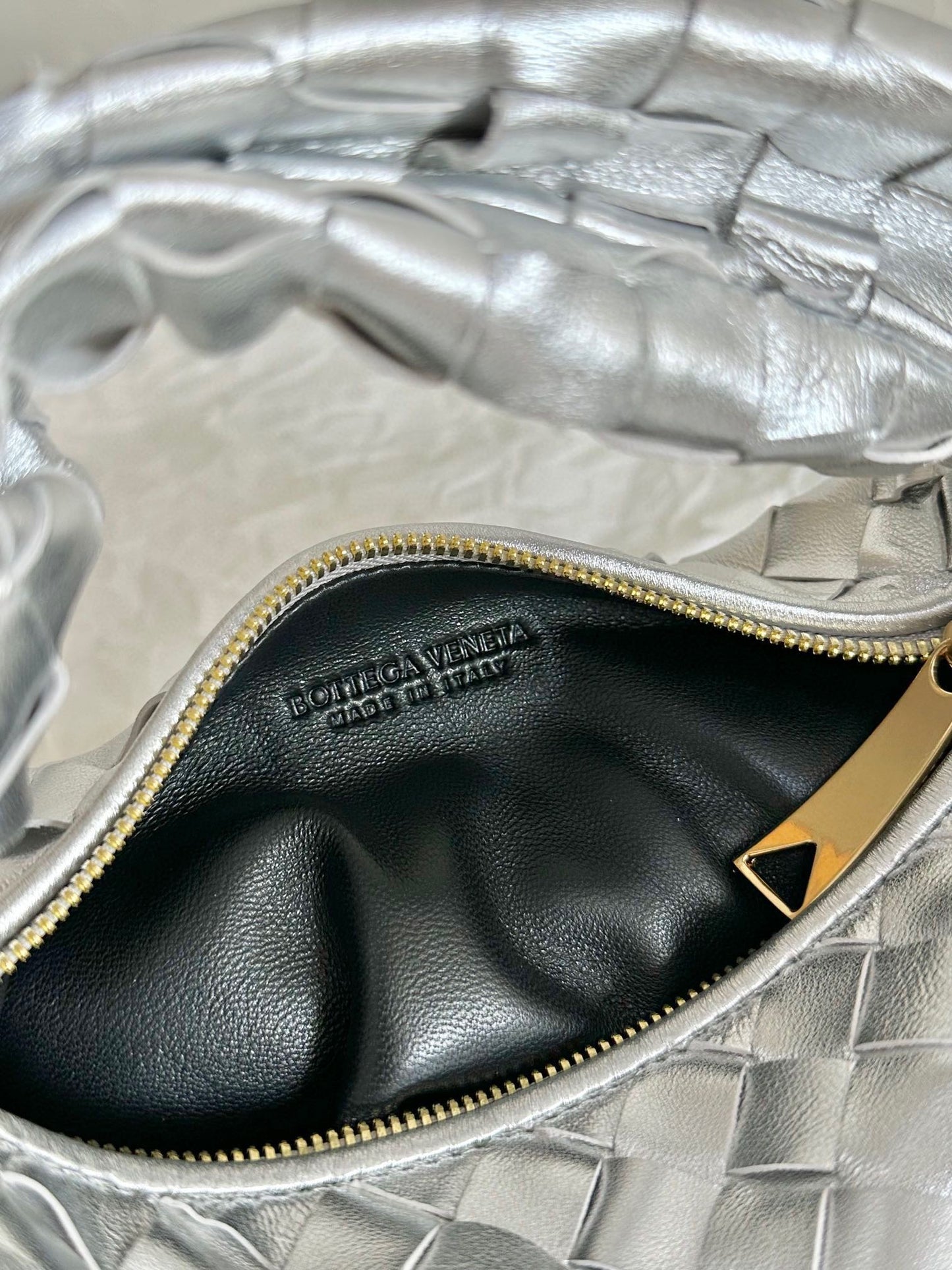 Bottega Veneta mini jodie 28 silver metalic lambskin
