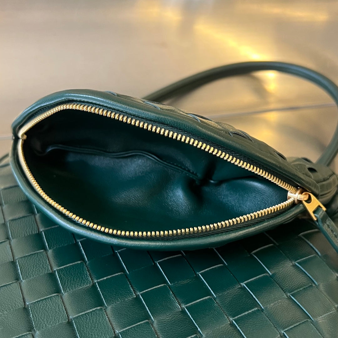 Bottega Veneta SMALL GEMELLI 24 IN DARK GREEN LAMBSKIN