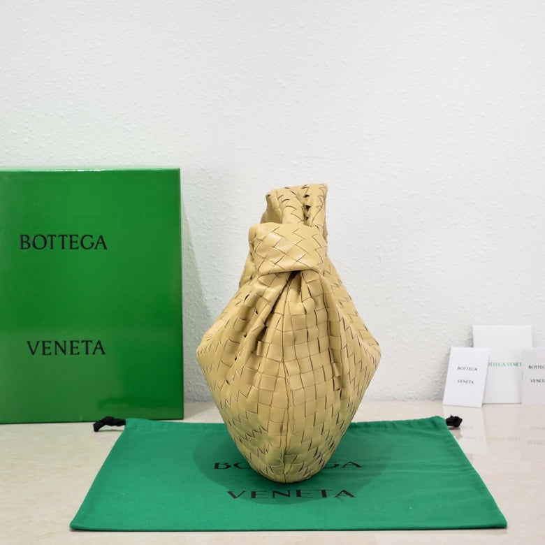 Bottega Veneta small jodie 48 lime lambskin