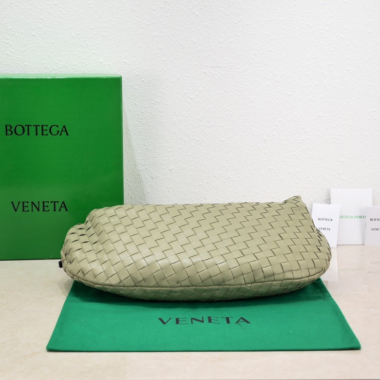 Bottega Veneta small jodie 48 light green lambskin