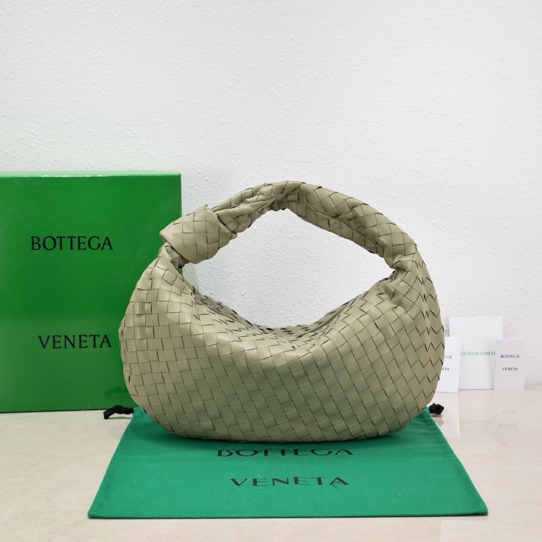Bottega Veneta small jodie 48 light green lambskin