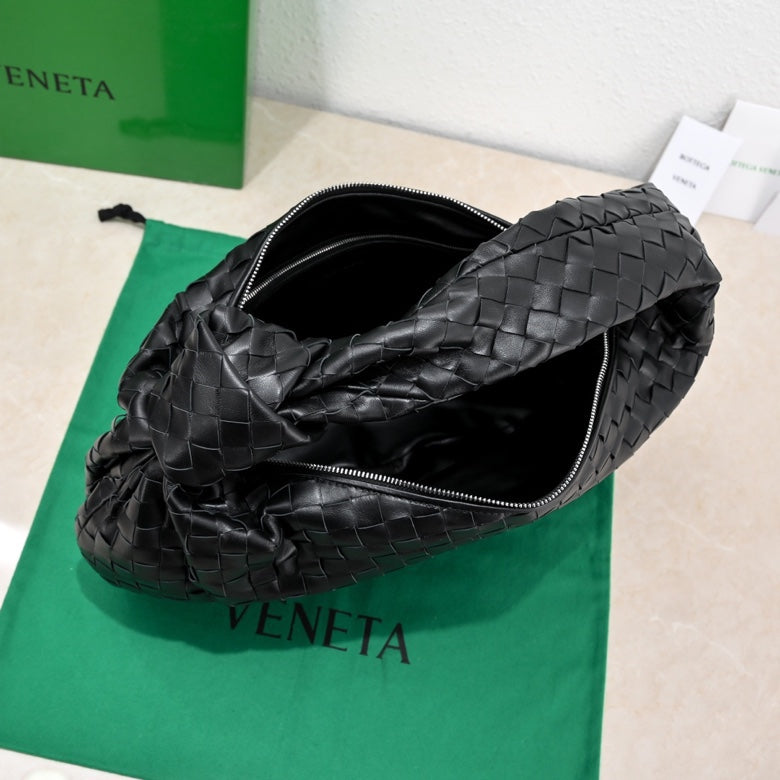 Bottega Veneta small jodie 48 black lambskin