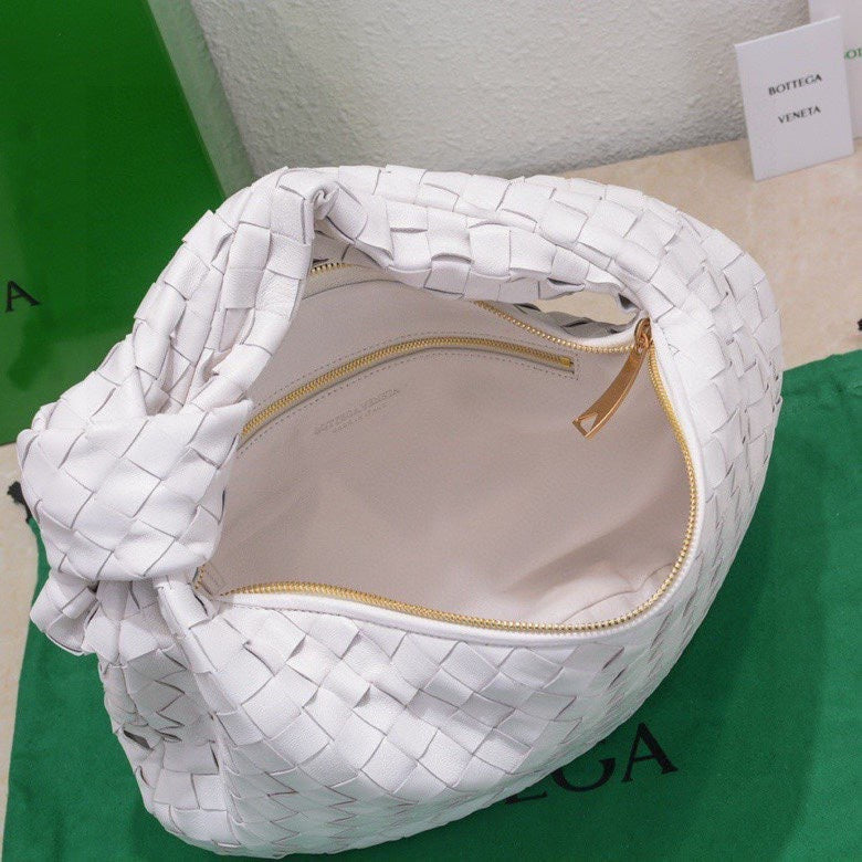 Bottega Veneta small jodie 48 white lambskin
