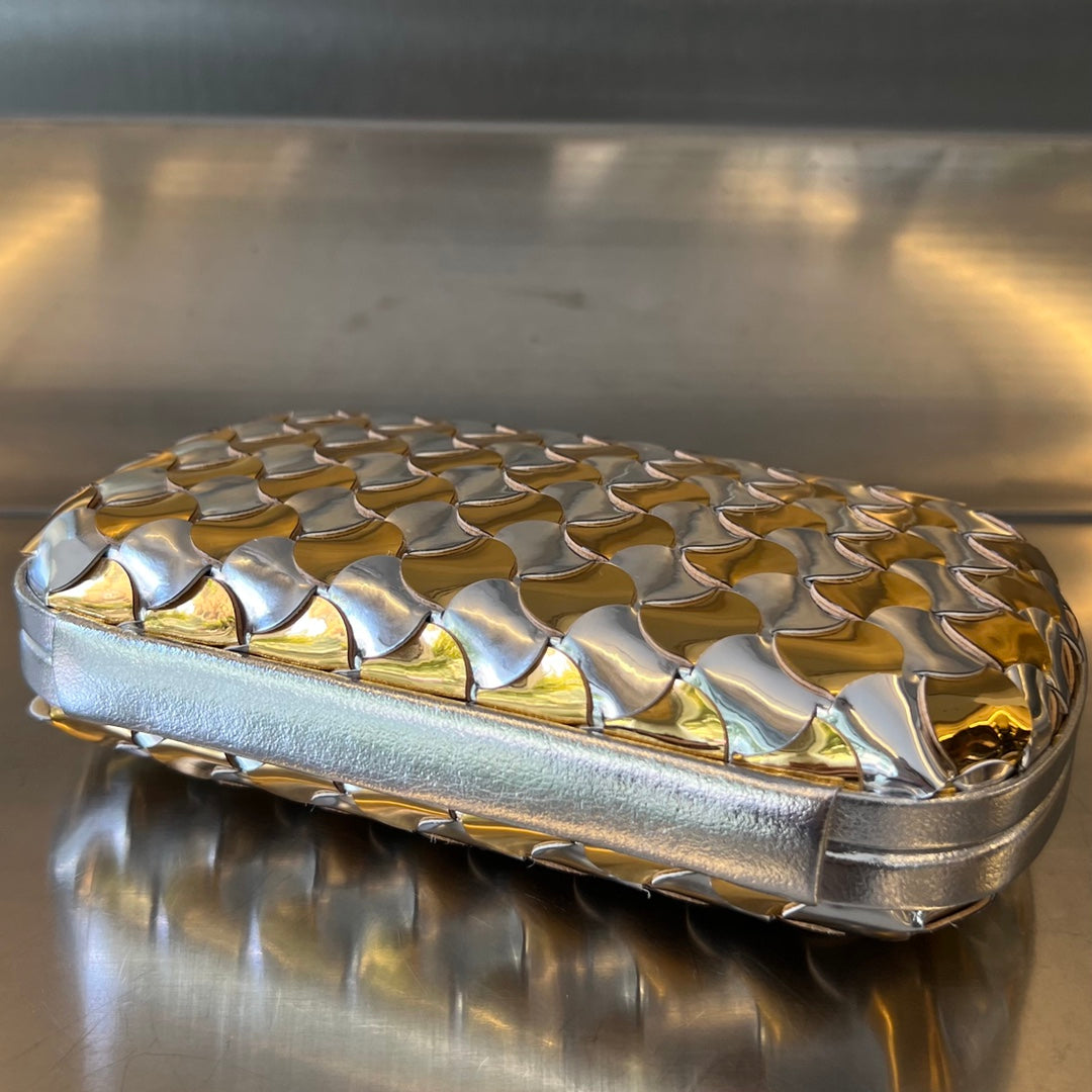 Bottega Veneta CLASSIC KNOT 19 IN GOLDEN MIX SILVER LAMBSKIN