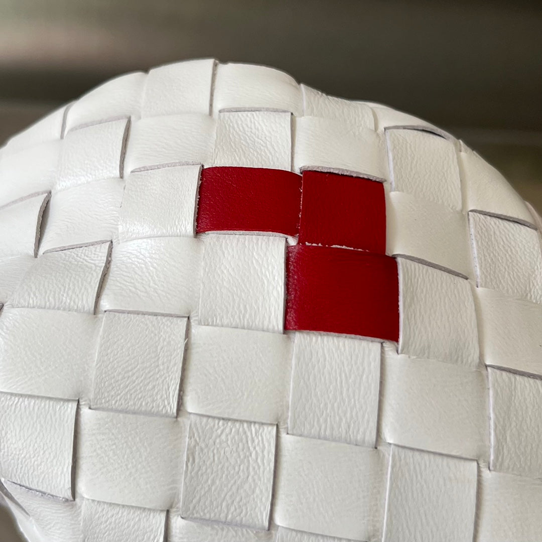 Bottega Veneta bv 24 mini jodie 28 white lambskin