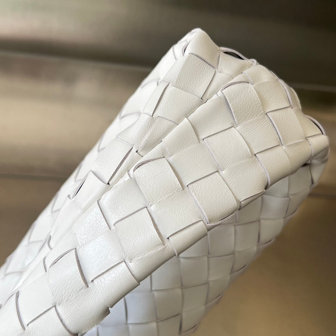 Bottega Veneta bv 24 mini jodie 28 white lambskin