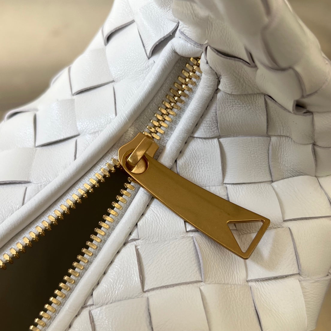 Bottega Veneta bv 24 mini jodie 28 white lambskin