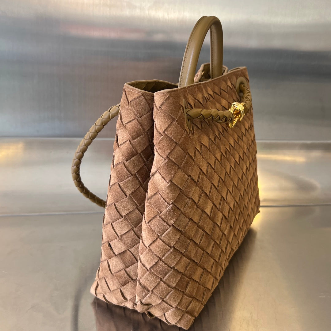Bottega Veneta bv medium andiamo 32 brown suede