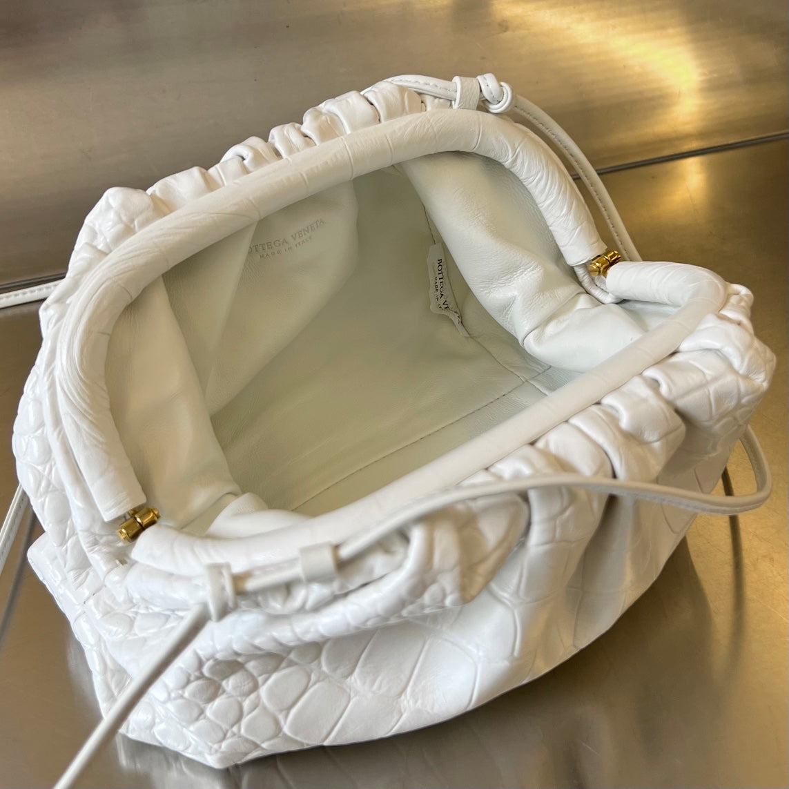 Bottega Veneta Mini Pouch 22cm Plaster Calfskin