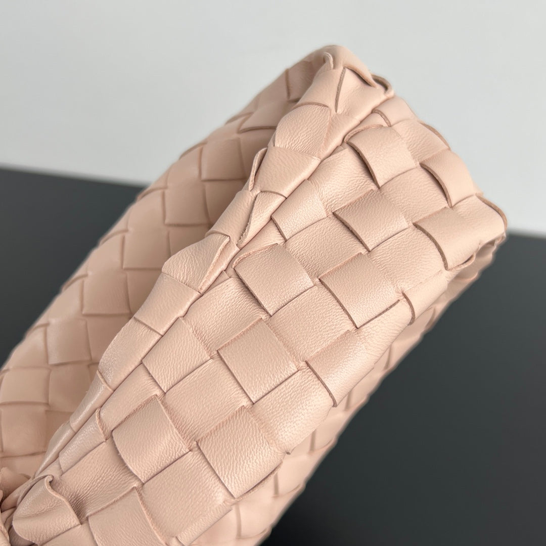 Bottega Veneta mini jodie 28 nude lambskin