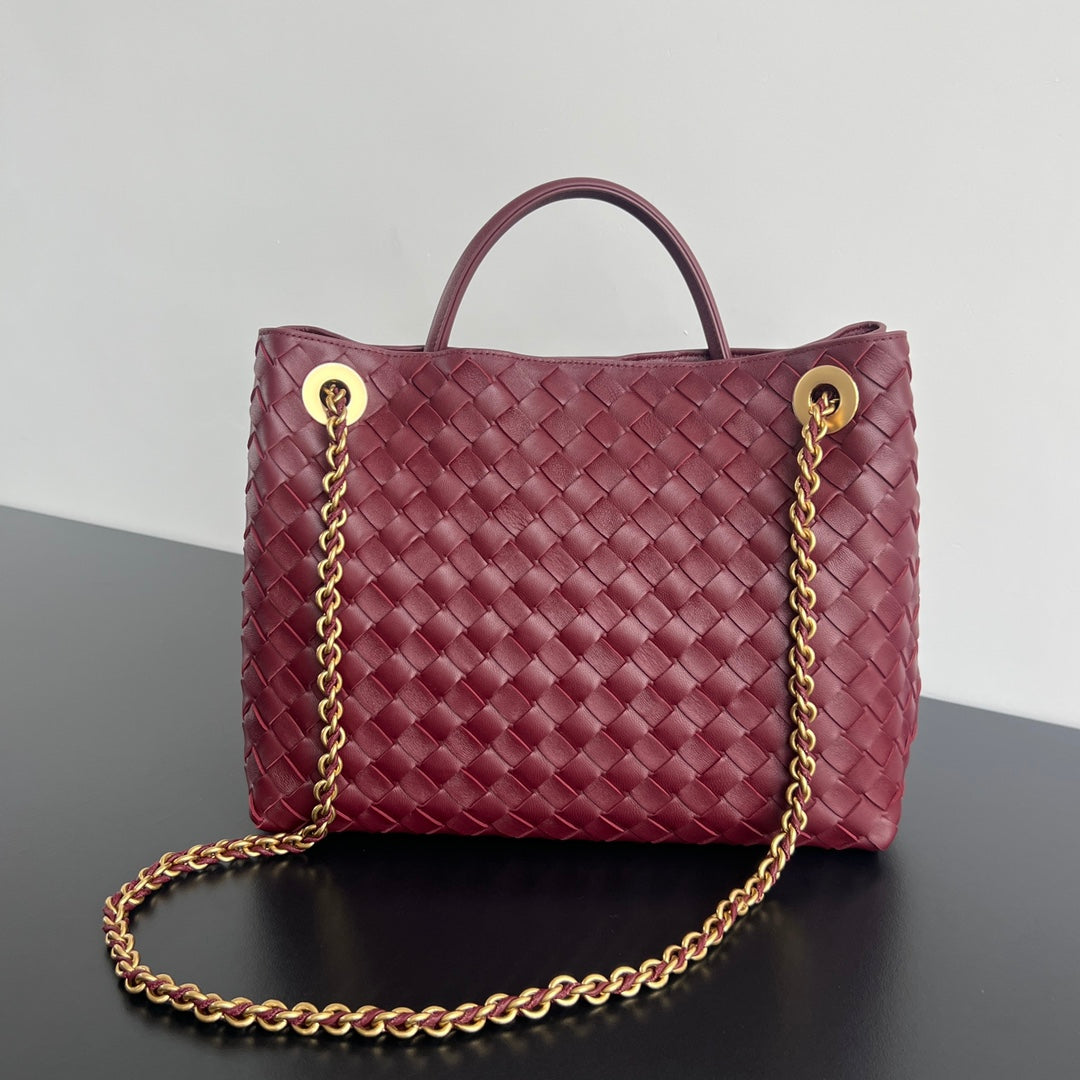 Bottega Veneta bv medium andiamo 32 burgundy lambskin