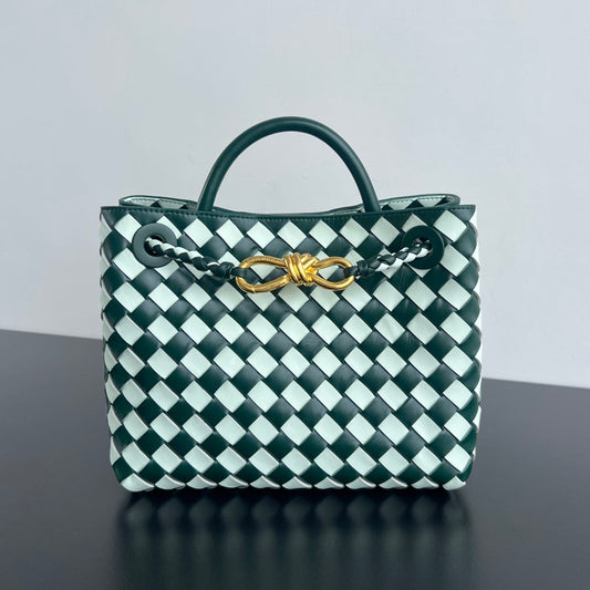Bottega Veneta bv small andiamo 25 white dark green lambskin