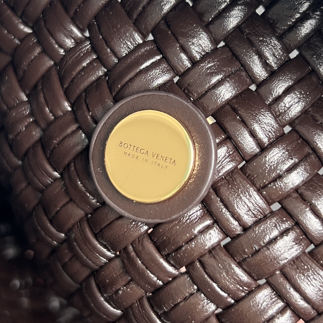 Bottega Veneta MINI COBBLE 20 BAG IN DARK BROWN LAMBSKIN