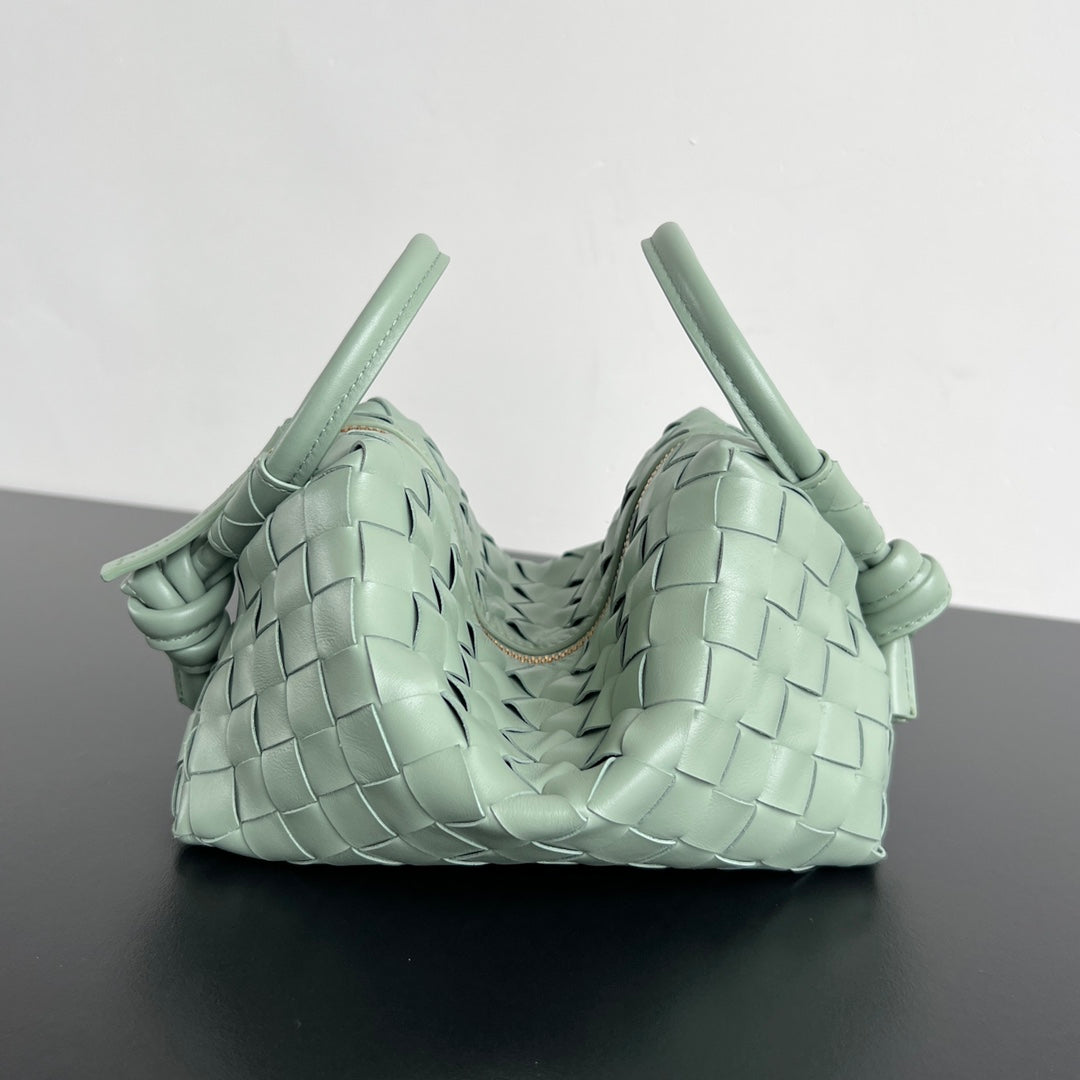 Bottega Veneta BV Loop Top Handle 19cm Sauge Lambskin