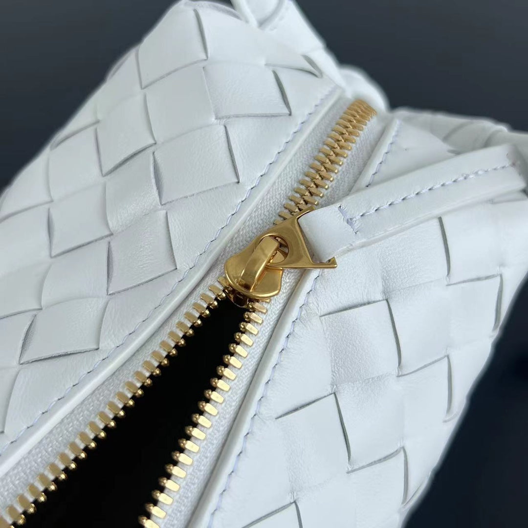 Bottega Veneta BV Loop Top Handle 19cm White Lambskin