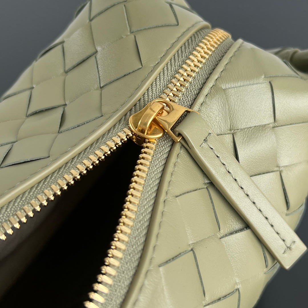 Bottega Veneta BV Loop Top Handle 19cm Green Beige Lambskin