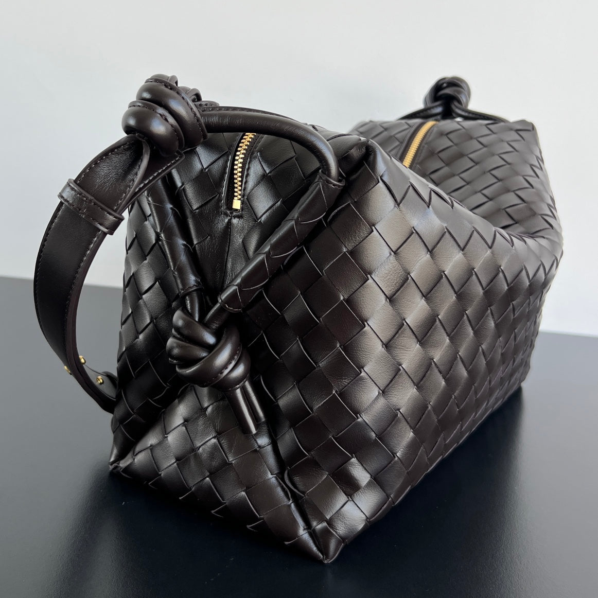 Bottega Veneta BV Loop Weekender 38cm Chocolate Calfskin