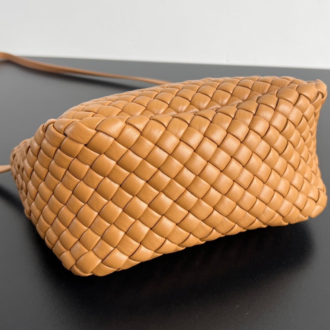 Bottega Veneta BV Small Cobble Top Handle 23cm Gold Lambskin