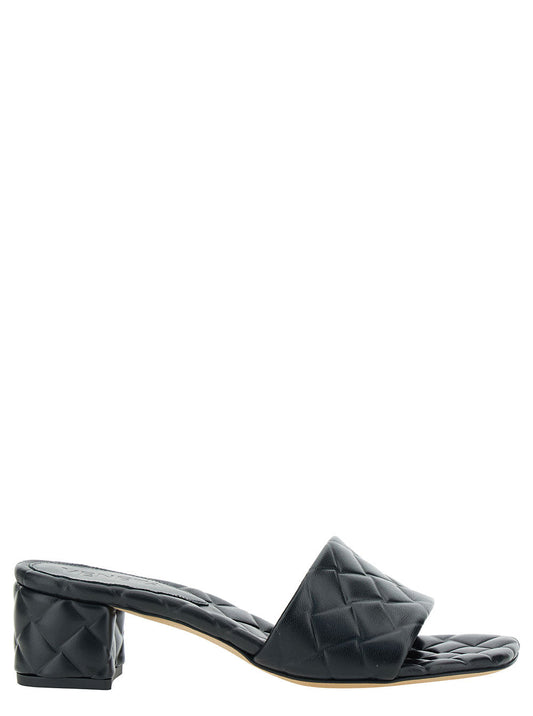 Bottega Veneta Women Black Mules With Intreccio Motif In Leather Woman