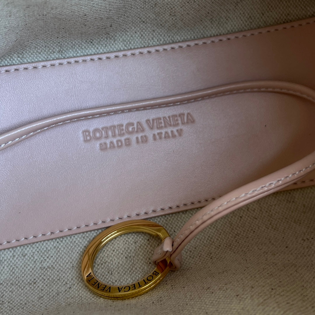 Bottega Veneta BV Loop Top Handle 19cm Pastel Pink Lambskin