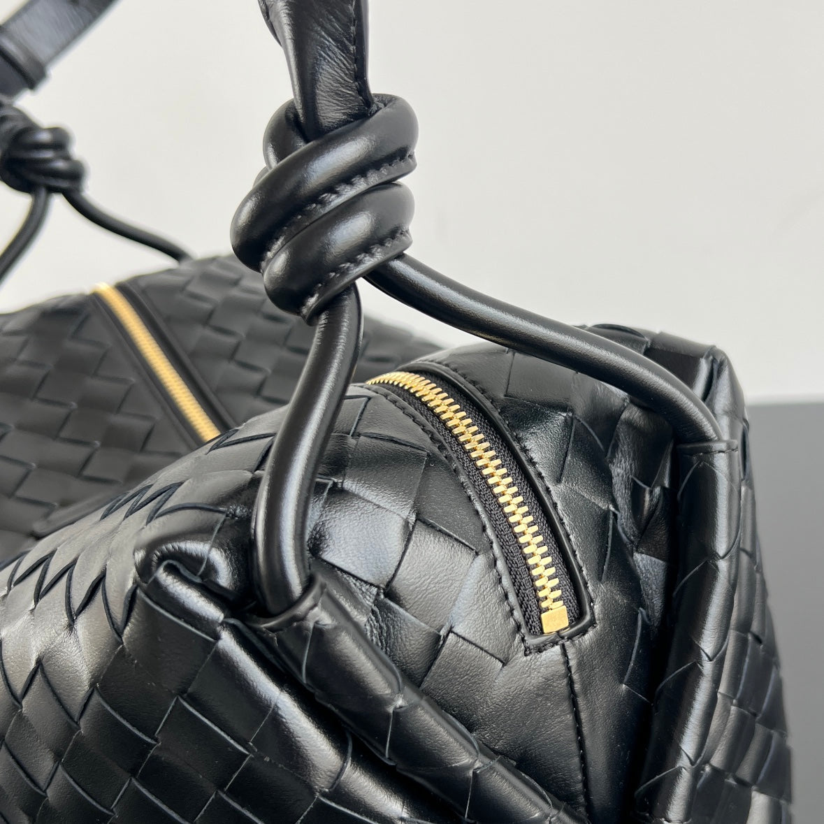 Bottega Veneta BV Loop Weekender 38cm Black Calfskin