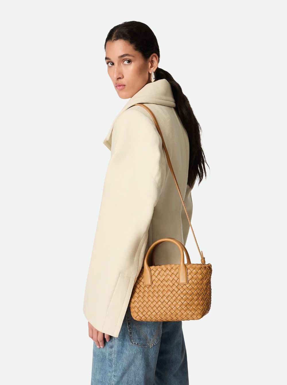 Bottega Veneta Women 'Mini Cabat' Caramel Intreccio Tote Bag With Shoulder Strap Leather Woman Bottega Veneta
